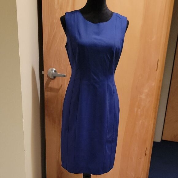 Elie Tahari Elegant Blue Sleeveless Dress Sz 8 - Picture 1 of 9